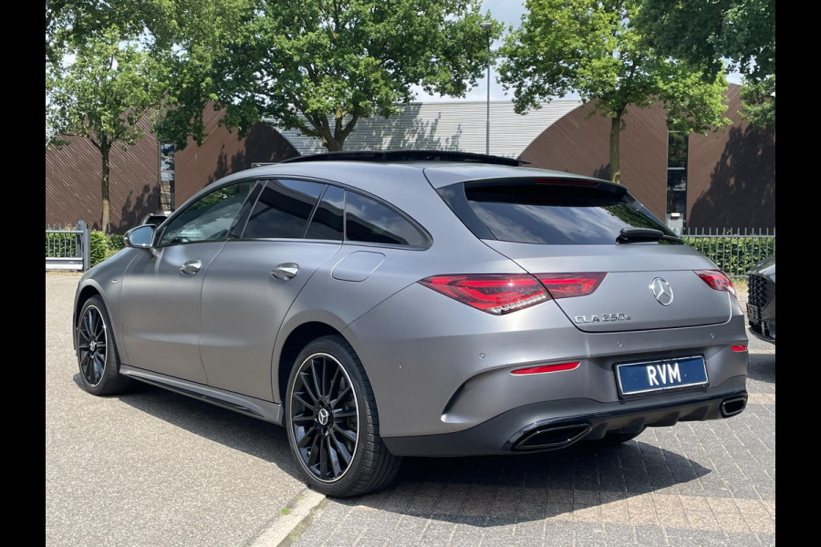 Mercedes-Benz CLA-Klasse Shooting Brake 250 e AMG Line 360 CAMERA | BURMESTER AUDIO | PANO | AMBILIGHT | DODE HOEK MELDING | RIJKLAARPRIJS incl. 12 mnd BOVAG