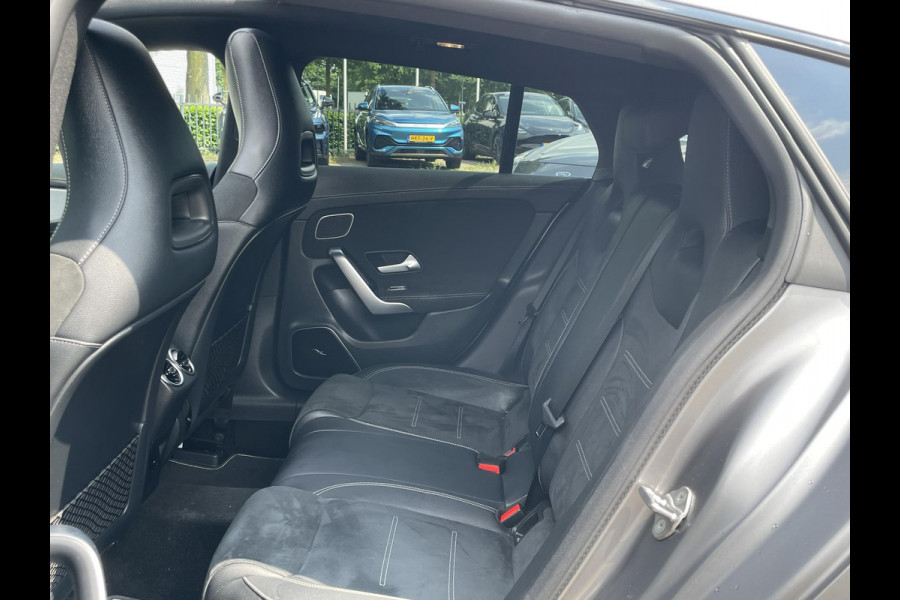 Mercedes-Benz CLA-Klasse Shooting Brake 250 e AMG Line 360 CAMERA | BURMESTER AUDIO | PANO | AMBILIGHT | DODE HOEK MELDING | RIJKLAARPRIJS incl. 12 mnd BOVAG