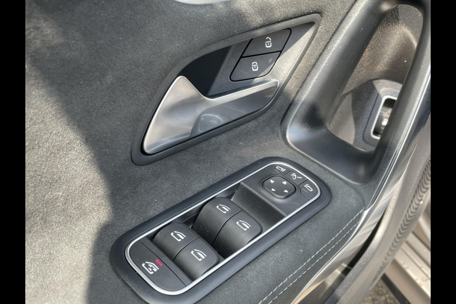 Mercedes-Benz CLA-Klasse Shooting Brake 250 e AMG Line 360 CAMERA | BURMESTER AUDIO | PANO | AMBILIGHT | DODE HOEK MELDING | RIJKLAARPRIJS incl. 12 mnd BOVAG