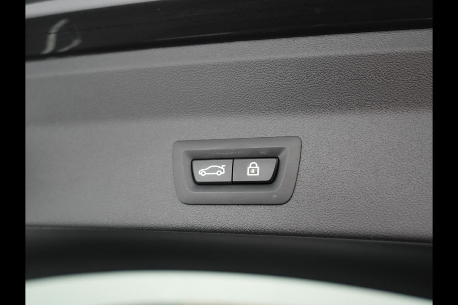 BMW X3 xDrive30e Executive Plug In Hybrid 293pk Dealer O.H PHEV | Panodak | Head Up | Luxe Lederen Sportstoelen Memory | Keyless | Apple Carplay | Navi Full Map | DAB |