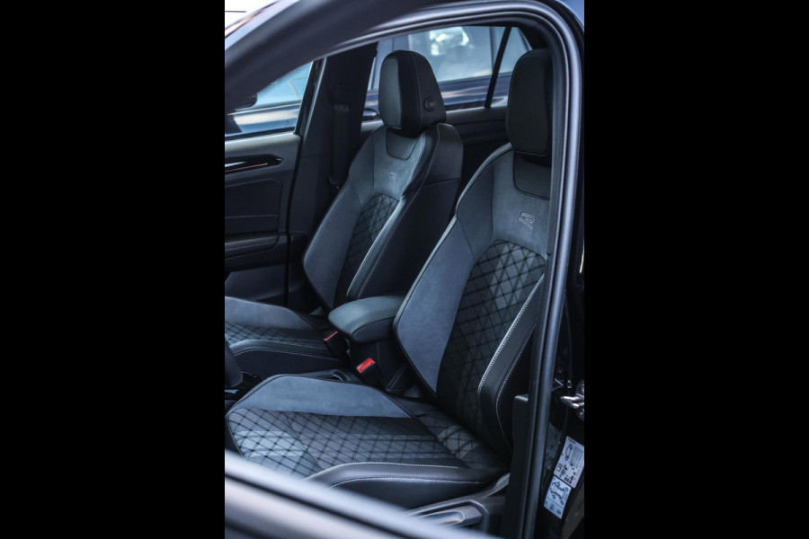 Volkswagen T-Roc 1.5 TSI R-Line *Pano*Camera*Beats*DSG*Virtual Plus*