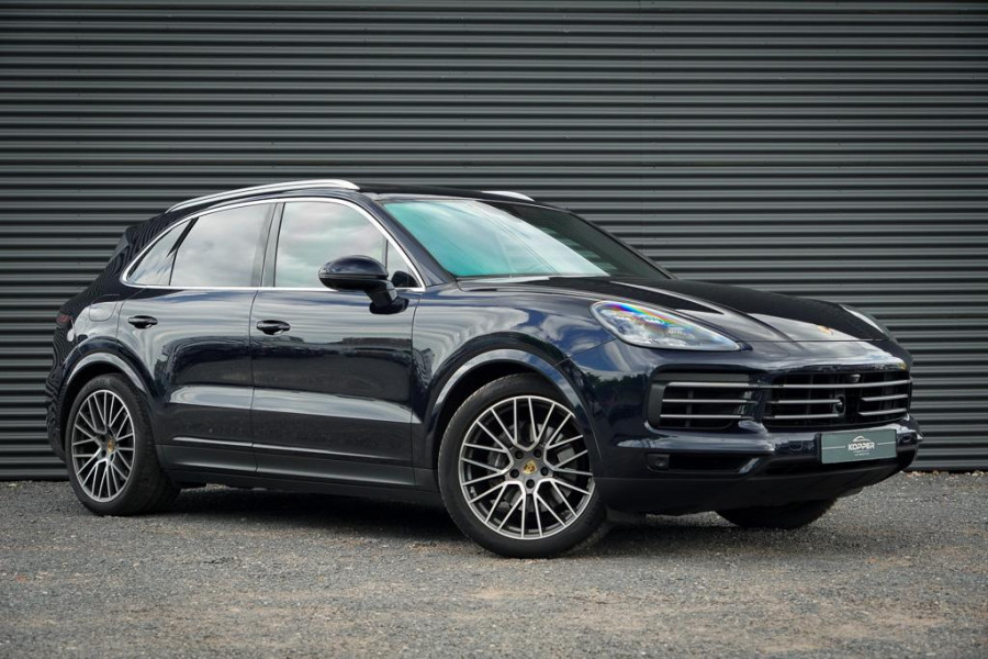 Porsche Cayenne 3.0 E-Hybrid / Pano / 4Wielsturing / InnoDrive / Clanck / Trekhaak / Luchtvering / NL Auto