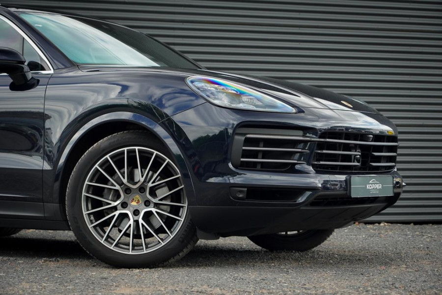 Porsche Cayenne 3.0 E-Hybrid / Pano / 4Wielsturing / InnoDrive / Clanck / Trekhaak / Luchtvering / NL Auto