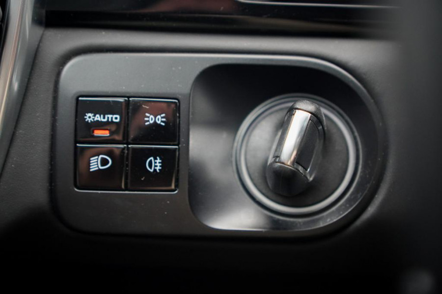 Porsche Cayenne 3.0 E-Hybrid / Pano / 4Wielsturing / InnoDrive / Clanck / Trekhaak / Luchtvering / NL Auto