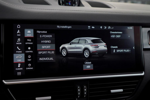 Porsche Cayenne 3.0 E-Hybrid / Pano / 4Wielsturing / InnoDrive / Clanck / Trekhaak / Luchtvering / NL Auto