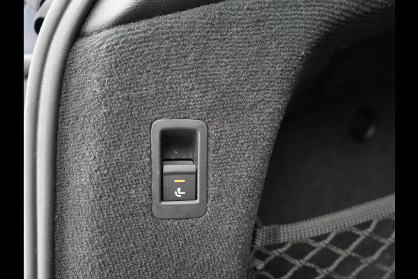 Audi A6 Avant 55 TFSI e Quattro S Line Plug In Hybrid 367pk PHEV | Panodak | Trekhaak af Fabriek | Adaptive Cruise | Head Up | Matrix LED | Lederen Sportstoelen Memory | Camera | Apple Carplay |