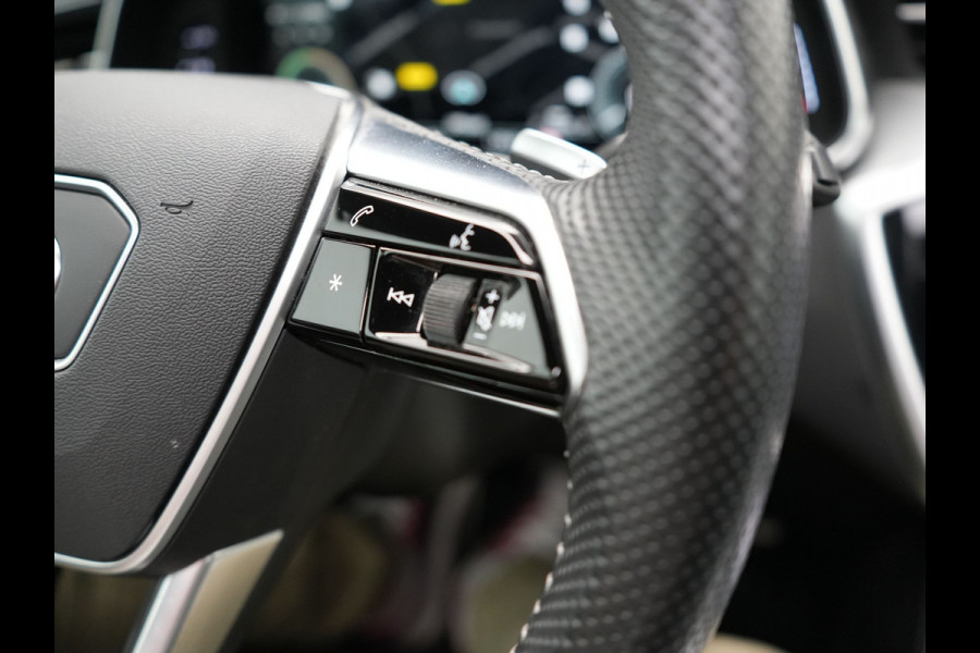 Audi A6 Avant 55 TFSI e Quattro S Line Plug In Hybrid 367pk PHEV | Panodak | Trekhaak af Fabriek | Adaptive Cruise | Head Up | Matrix LED | Lederen Sportstoelen Memory | Camera | Apple Carplay |