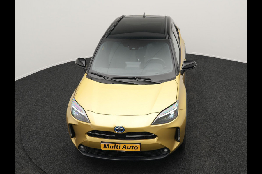 Toyota Yaris Cross 1.5 Hybrid Executive | Panodak | Adaptive Cruise | Head Up | 18"L.M | Keyless | Navi Full Map | Stoel / Stuurverwarming | Camera | LED Koplampen |