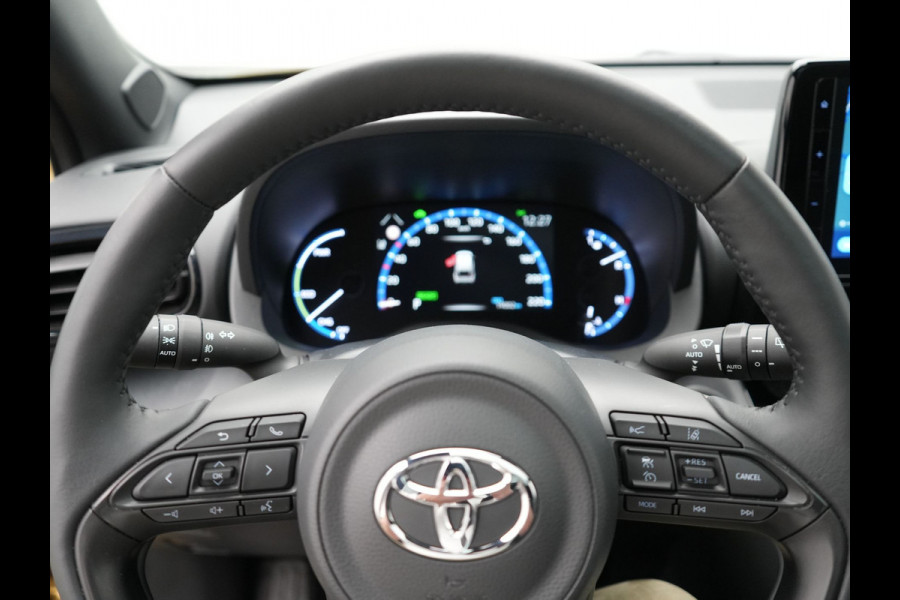 Toyota Yaris Cross 1.5 Hybrid Executive | Panodak | Adaptive Cruise | Head Up | 18"L.M | Keyless | Navi Full Map | Stoel / Stuurverwarming | Camera | LED Koplampen |