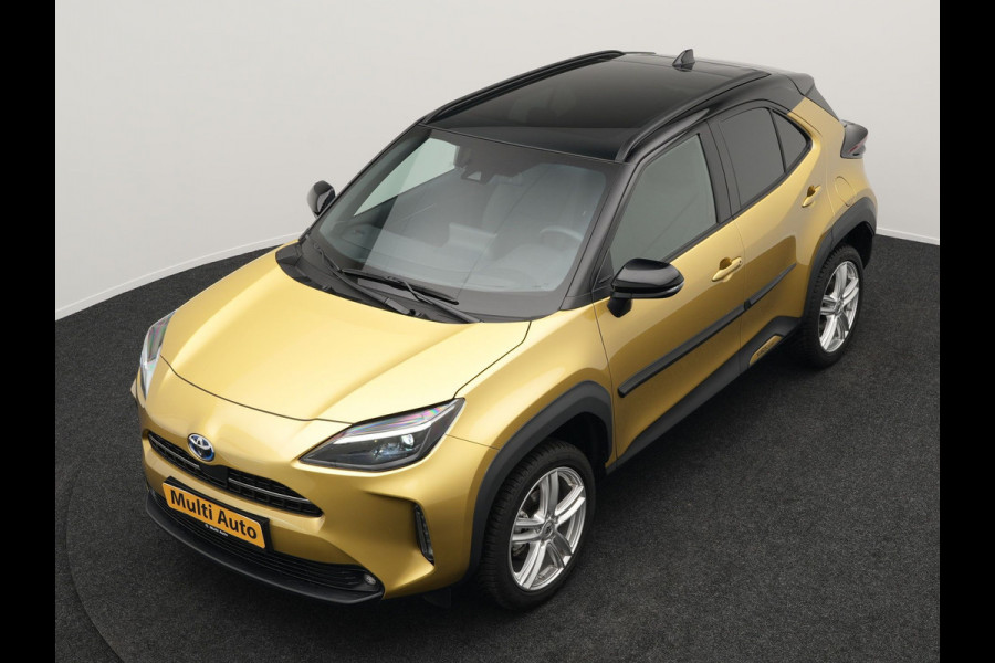Toyota Yaris Cross 1.5 Hybrid Executive | Panodak | Adaptive Cruise | Head Up | 18"L.M | Keyless | Navi Full Map | Stoel / Stuurverwarming | Camera | LED Koplampen |
