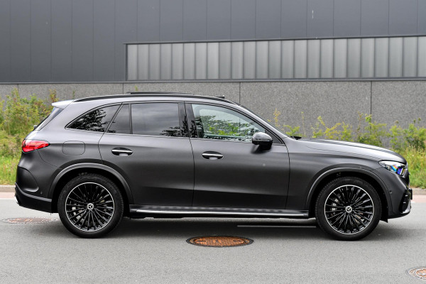 Mercedes-Benz GLC 200 4MATIC AMG. Magno, Pano, Memory, 360, HUD, Digital, Stuurvw, Trekh, Burm, ACC, Keyless, Leder, Carbon