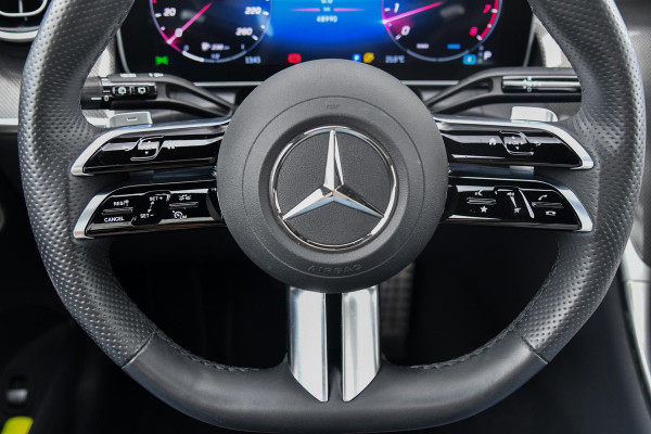 Mercedes-Benz GLC 200 4MATIC AMG. Magno, Pano, Memory, 360, HUD, Digital, Stuurvw, Trekh, Burm, ACC, Keyless, Leder, Carbon