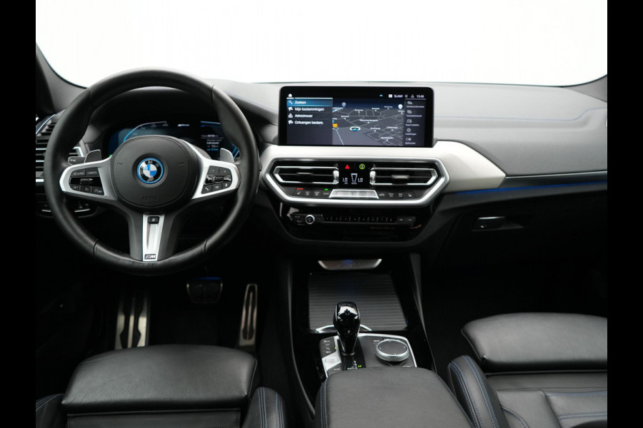 BMW X3 xDrive30e M Sport Plug In Hybrid 293pk Facelift Model PHEV | Trekhaak af Fabriek | 360 Camera | Lederen Sportstoelen Memory | 20"L.M | Apple Carplay | Stuurverwaming | Sfeerverlichting | Navi Prof | BLIS |