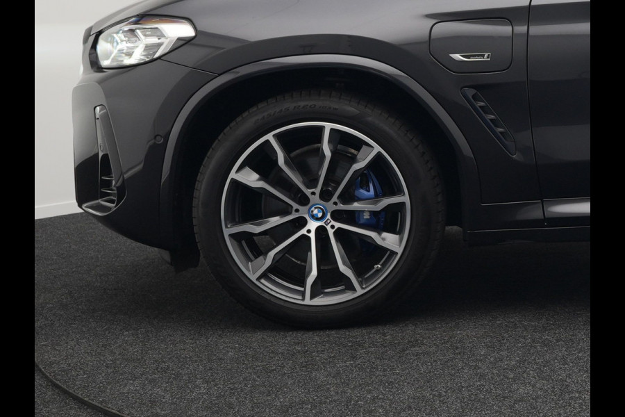 BMW X3 xDrive30e M Sport Plug In Hybrid 293pk Facelift Model PHEV | Trekhaak af Fabriek | 360 Camera | Lederen Sportstoelen Memory | 20"L.M | Apple Carplay | Stuurverwaming | Sfeerverlichting | Navi Prof | BLIS |