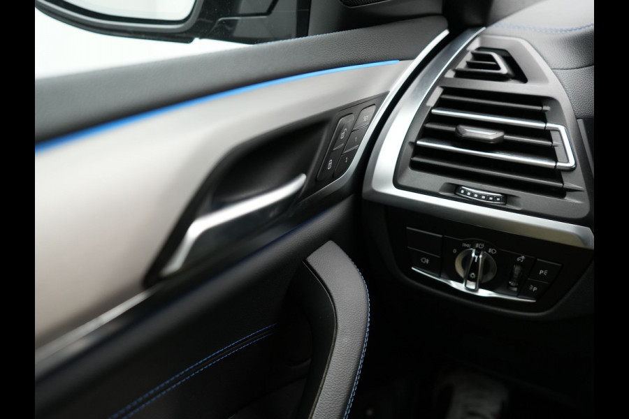 BMW X3 xDrive30e M Sport Plug In Hybrid 293pk Facelift Model PHEV | Trekhaak af Fabriek | 360 Camera | Lederen Sportstoelen Memory | 20"L.M | Apple Carplay | Stuurverwaming | Sfeerverlichting | Navi Prof | BLIS |