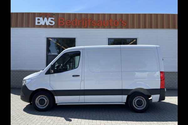 Mercedes-Benz Sprinter 211 1.9 CDI L1H1 FWD / vaste prijs rijklaar € 21.950 ex btw / lease vanaf € 358 / airco / cruise control / trekhaak / euro 6 diesel / bpm vrij / bijrijdersbank !