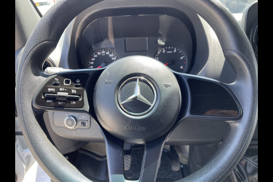 Mercedes-Benz Sprinter 211 1.9 CDI L1H1 FWD / vaste prijs rijklaar € 21.950 ex btw / lease vanaf € 358 / airco / cruise control / trekhaak / euro 6 diesel / bpm vrij / bijrijdersbank !