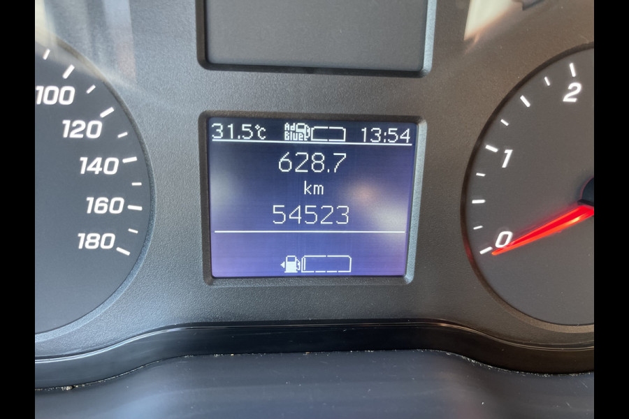 Mercedes-Benz Sprinter 211 1.9 CDI L1H1 FWD / vaste prijs rijklaar € 21.950 ex btw / lease vanaf € 358 / airco / cruise control / trekhaak / euro 6 diesel / bpm vrij / bijrijdersbank !