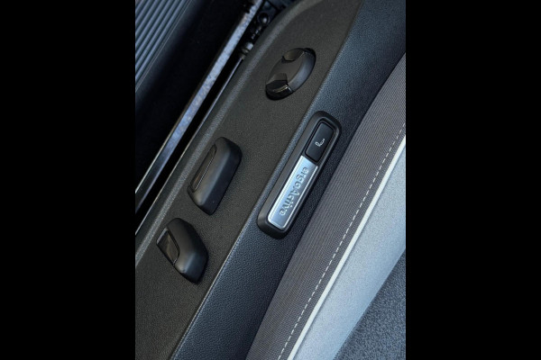 Volkswagen ID.3 204 pk First Max 58 kWh, alle opties, panoramadak, eerste eigenaar, Nederlandse auto met nationale auto pas