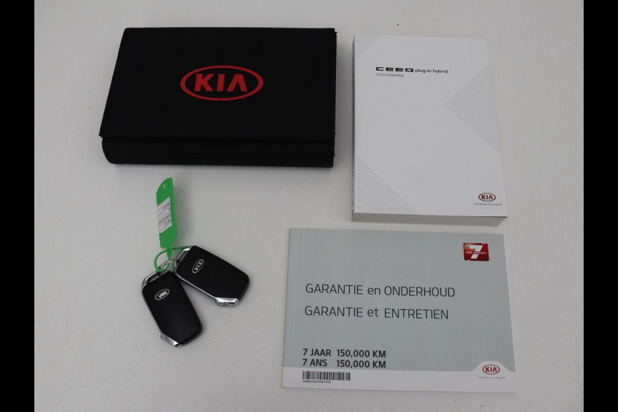 Kia Ceed 1.6 GDI PHEV DynamicPlusLine | Panoramadak | Cruise control | Climate control | Carplay | Elektrische achterklep | Dealer onderhouden