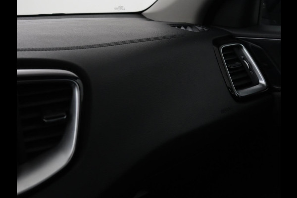 Kia Ceed 1.6 GDI PHEV DynamicPlusLine | Panoramadak | Cruise control | Climate control | Carplay | Elektrische achterklep | Dealer onderhouden