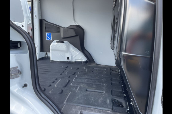 Ford Transit Courier 1.5 TDCI E6 Trend BPM Vrij! Lease €142 p/m, Airco, Navi, PDC, Schuifdeur, Volledig onderhoudshistorie aanwezig
