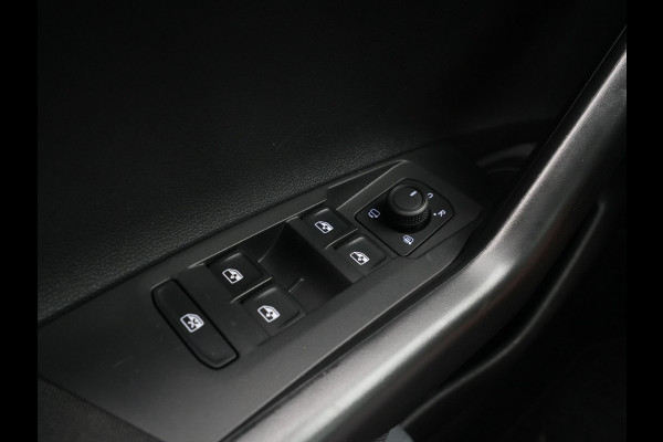 Volkswagen Polo 1.0 TSI Life Edition Camera Pdc Navi via App Keyless
