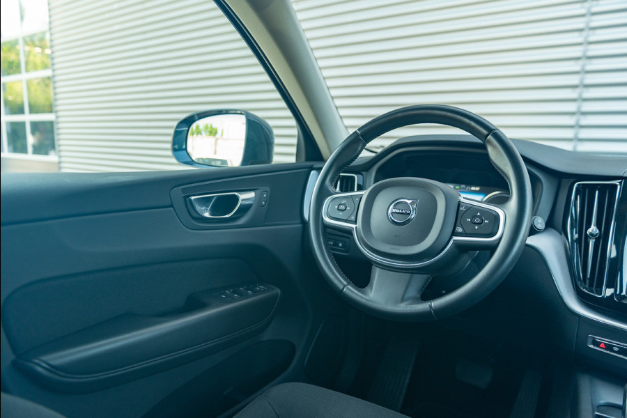 Volvo XC60 T6 Aut. Inscription Parkeercamera Panoramadak 340pk
