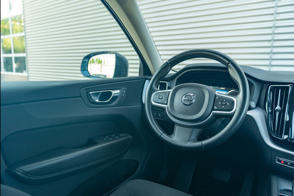Volvo XC60 T6 Aut. Inscription Parkeercamera Panoramadak 340pk
