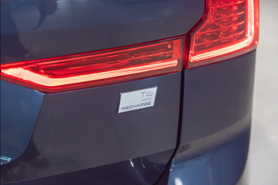 Volvo XC60 T6 Aut. Inscription Parkeercamera Panoramadak 340pk