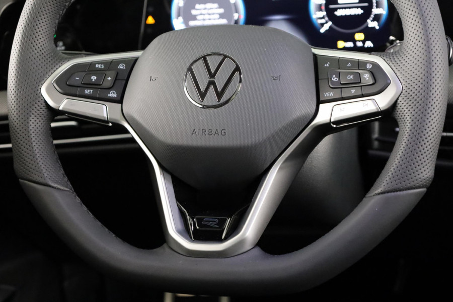 Volkswagen GOLF Variant R-Line-Edition 1.5 eTSI 85 kW / 116 pk Variant 7 v