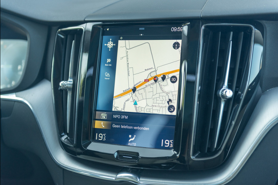 Volvo XC60 T8 Aut. Momentum Pro ACC Trekhaak 390pk