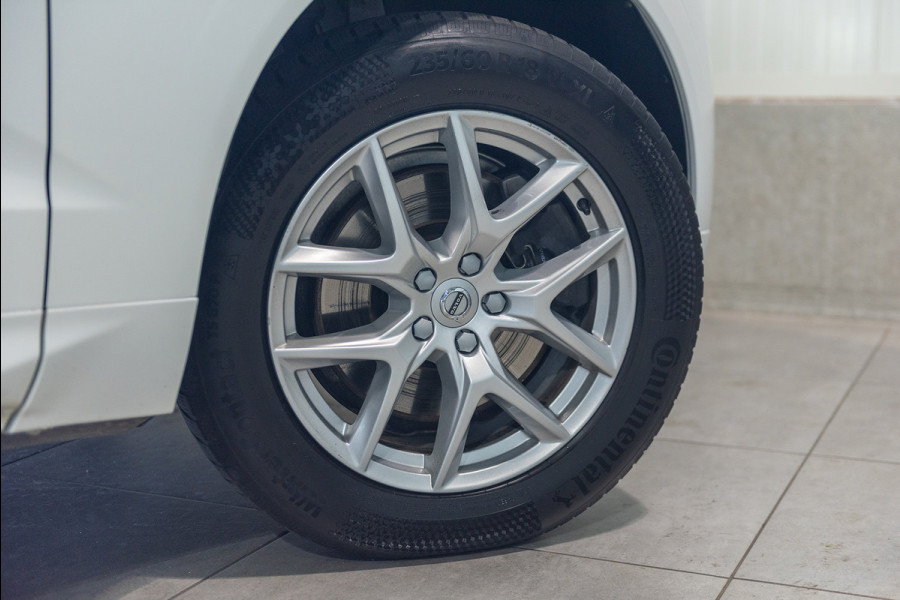 Volvo XC60 T8 Aut. Momentum Pro ACC Trekhaak 390pk