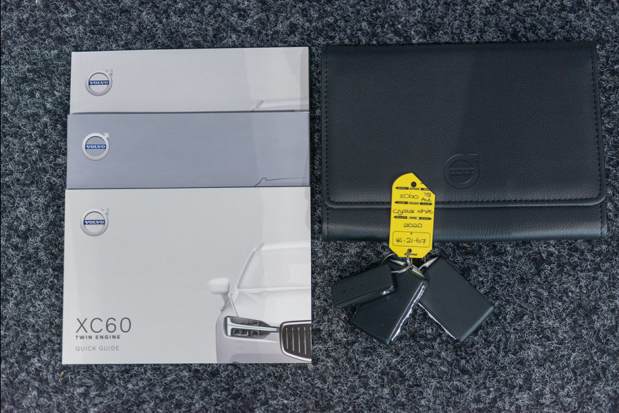 Volvo XC60 T8 Aut. Momentum Pro ACC Trekhaak 390pk