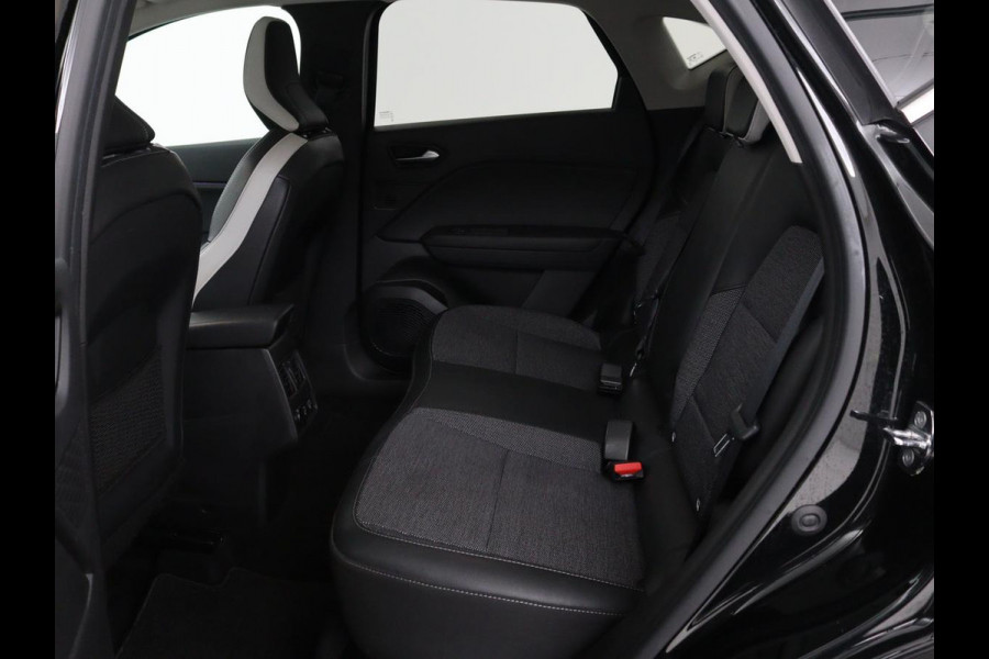 Renault Captur 1.0 TCe Intens | Panoramadak | Camera | Sfeerverlichting | Cruise control | Climate control | LED | LMV 17 inch | Half leder