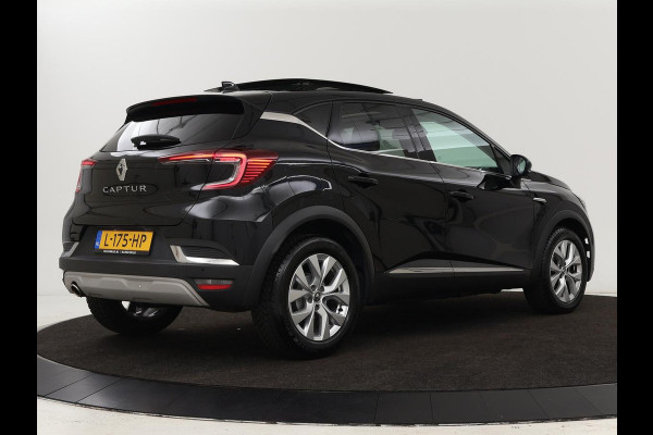 Renault Captur 1.0 TCe Intens | Panoramadak | Camera | Sfeerverlichting | Cruise control | Climate control | LED | LMV 17 inch | Half leder