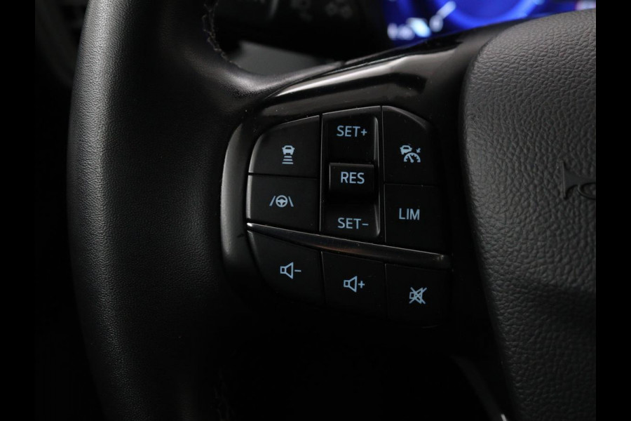 Ford Focus 1.0 EcoBoost Titanium X Business | Automaat | Stoel & Stuurverwarming | Camera | Trekhaak | Adaptive cruise | LED
