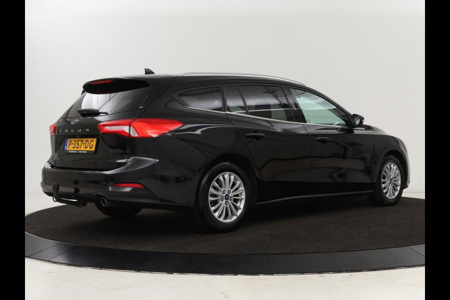 Ford Focus 1.0 EcoBoost Titanium X Business | Automaat | Stoel & Stuurverwarming | Camera | Trekhaak | Adaptive cruise | LED