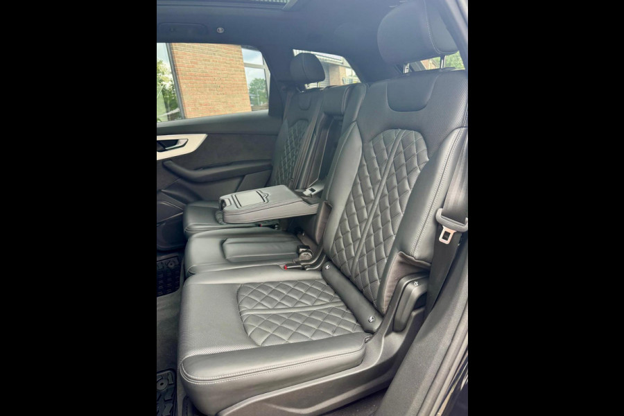 Audi Q7 4.0 TDI SQ7 Quattro Pano 435PK Head-up 23 ABT