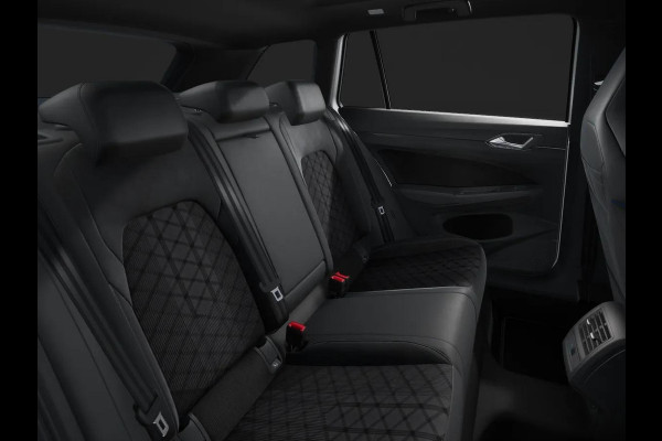 Volkswagen GOLF Variant R-Line-Edition 1.5 eTSI 85 kW / 116 pk Variant 7 v