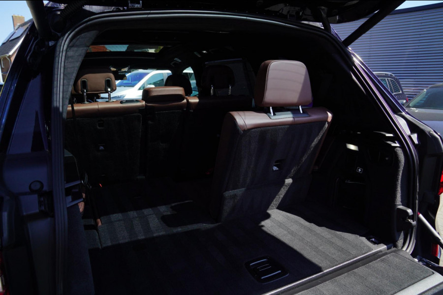 BMW X7 XDrive40i High Executive | Bowers&Wilkins | 7 Zits | Trekhaak | Skylounge | Head up | Drive Assistant | 360 cam | M-pakket