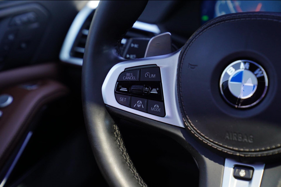 BMW X7 XDrive40i High Executive | Bowers&Wilkins | 7 Zits | Trekhaak | Skylounge | Head up | Drive Assistant | 360 cam | M-pakket