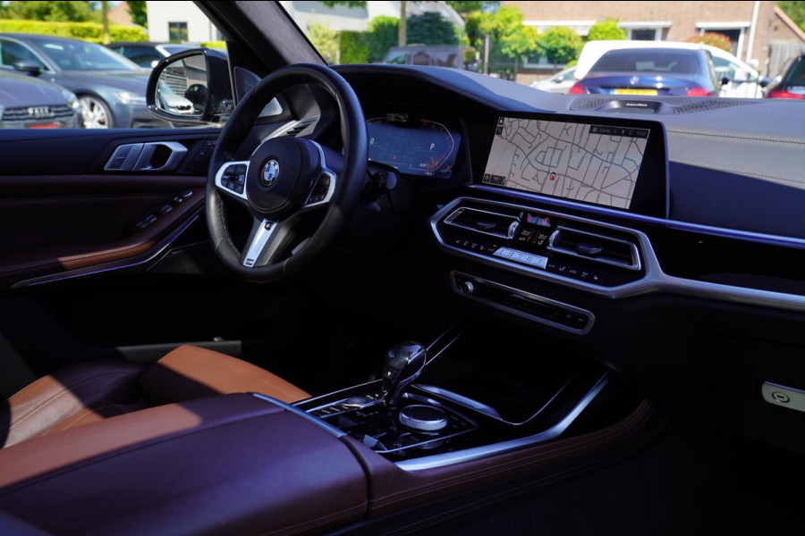 BMW X7 XDrive40i High Executive | Bowers&Wilkins | 7 Zits | Trekhaak | Skylounge | Head up | Drive Assistant | 360 cam | M-pakket