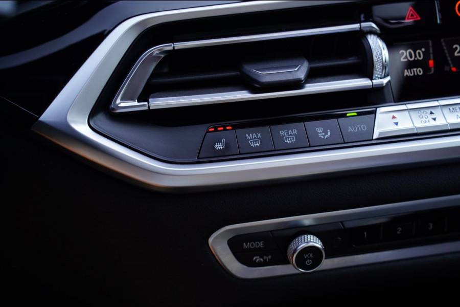BMW X7 XDrive40i High Executive | Bowers&Wilkins | 7 Zits | Trekhaak | Skylounge | Head up | Drive Assistant | 360 cam | M-pakket