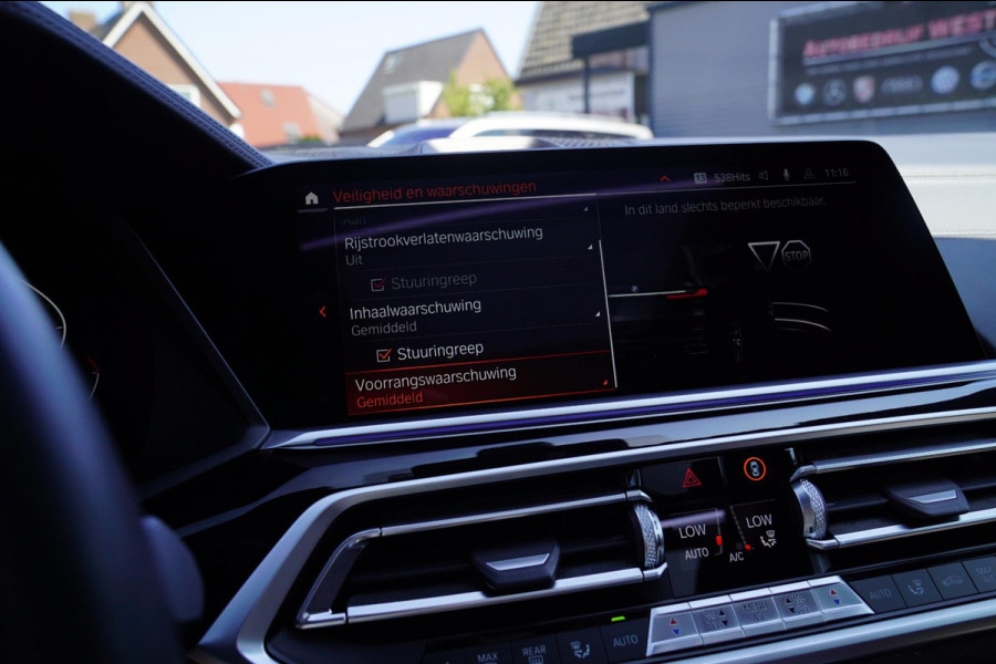 BMW X7 XDrive40i High Executive | Bowers&Wilkins | 7 Zits | Trekhaak | Skylounge | Head up | Drive Assistant | 360 cam | M-pakket