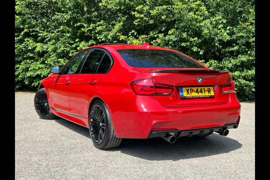 BMW 3 Serie 318i Edition M Sport Shadow High Executive