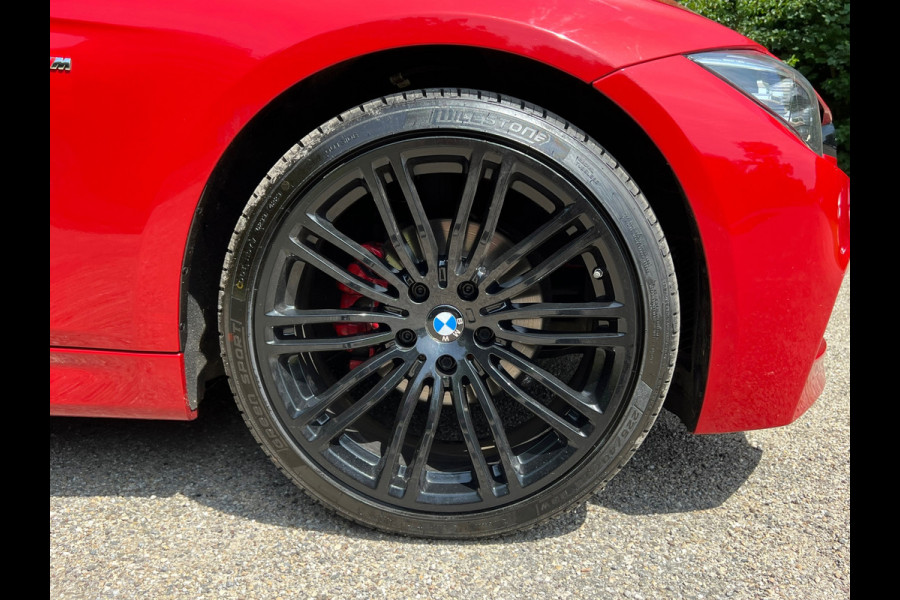 BMW 3 Serie 318i Edition M Sport Shadow High Executive