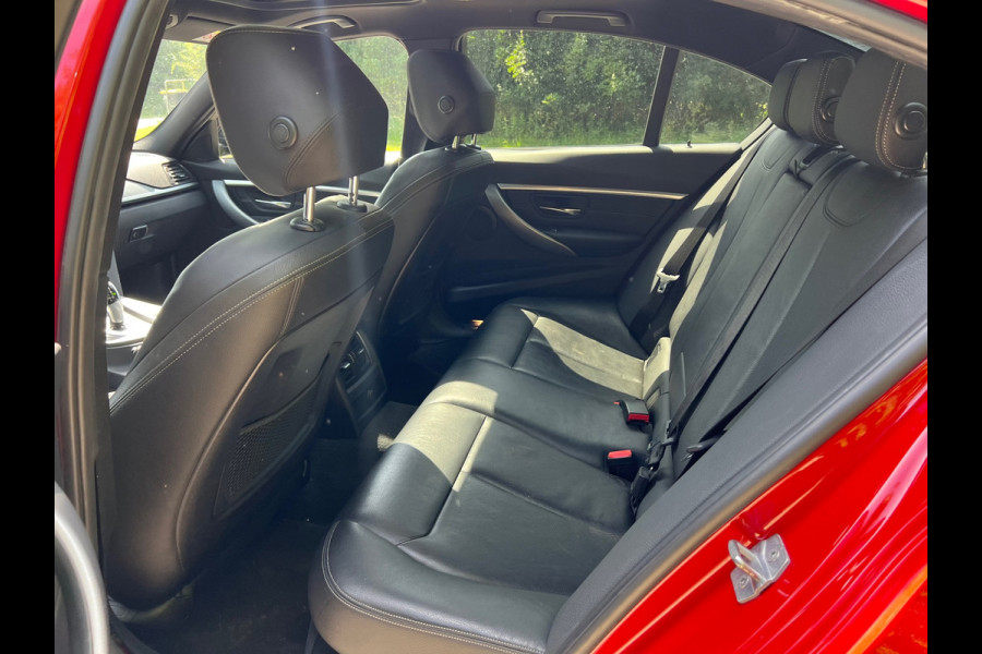 BMW 3 Serie 318i Edition M Sport Shadow High Executive