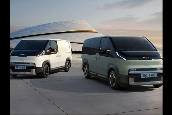 Kia PV5 L2H1 Essential 71.2 kWh | Navi | PDC | Camera | Clima | Adapt. Cruise