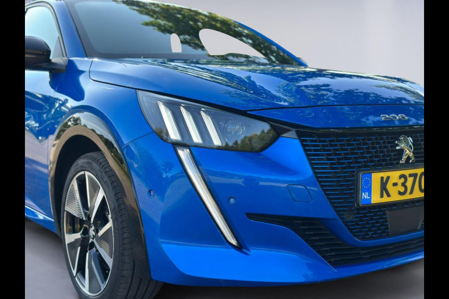 Peugeot e-208 EV GT 350 50 kWh, panoramadak, achteruitrijcamera, vele opties, 1e eigenaar, NL auto met nationale auto pas